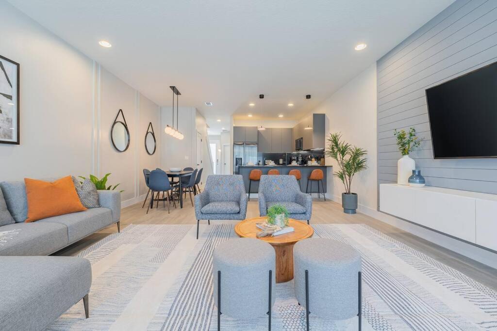 **Brand New** Luxurious Decor Townhouse With Private Pool Hit17145 Villa Orlando Esterno foto