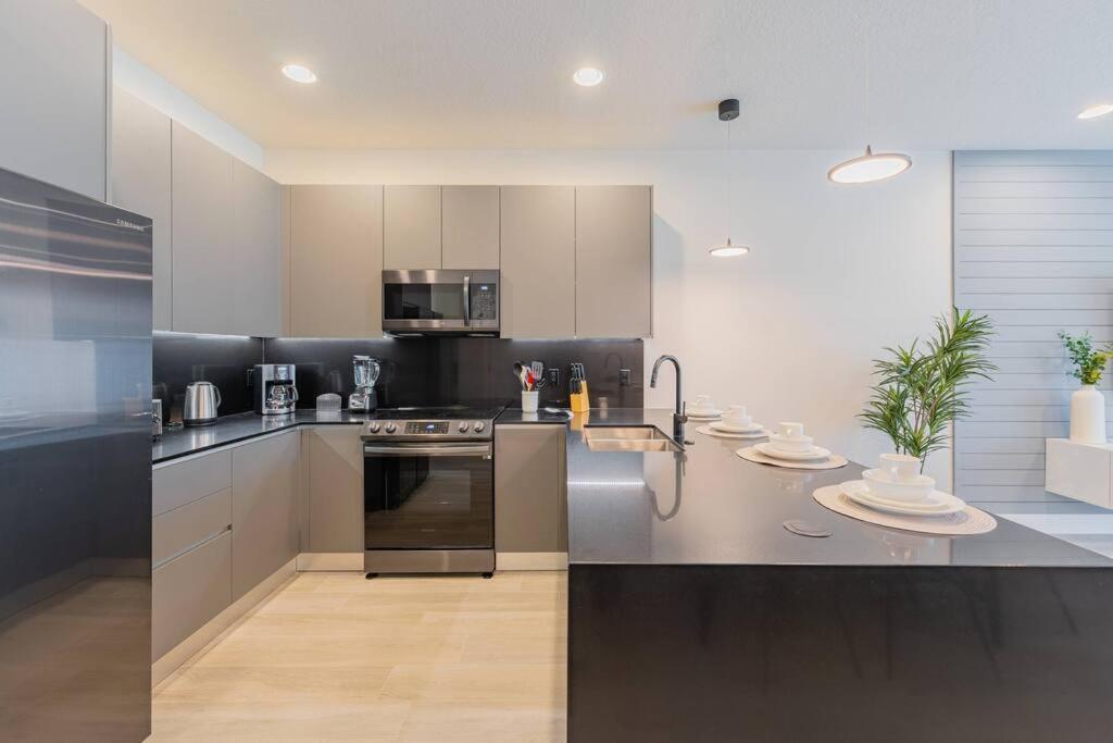 **Brand New** Luxurious Decor Townhouse With Private Pool Hit17145 Villa Orlando Esterno foto