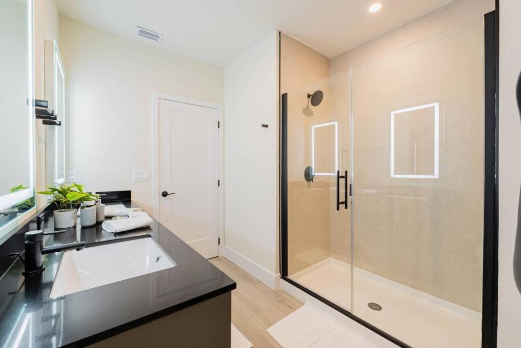 **Brand New** Luxurious Decor Townhouse With Private Pool Hit17145 Villa Orlando Esterno foto